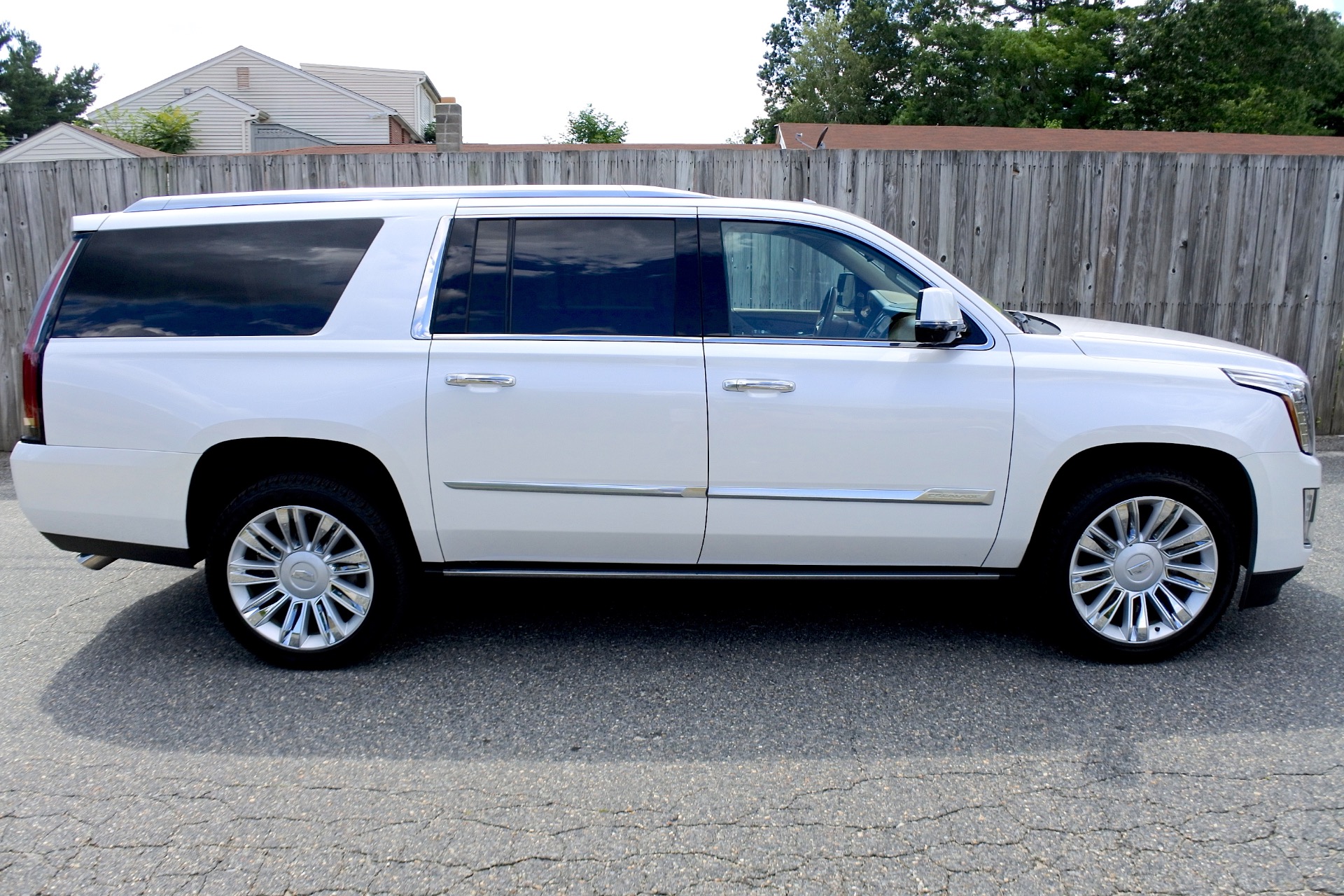 Used 2016 Cadillac Escalade Esv Platinum 4WD For Sale ($45,800) | Metro ...