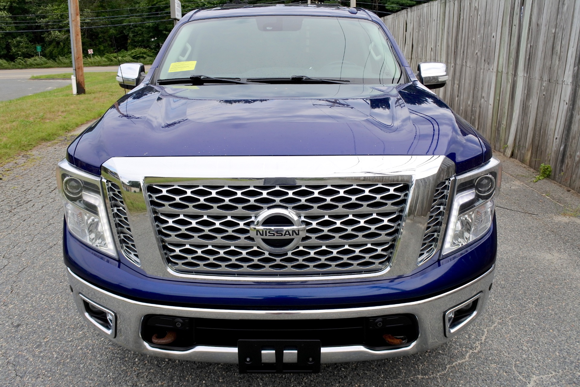 Nissan Titan 4 Door