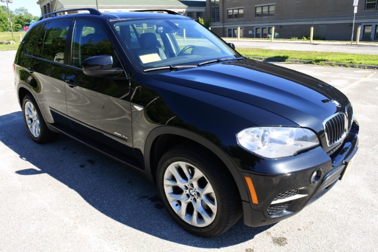 Used 2012 BMW X5 35i Premium AWD Used 2012 BMW X5 35i Premium AWD for sale  at Metro West Motorcars LLC in Shrewsbury MA 7