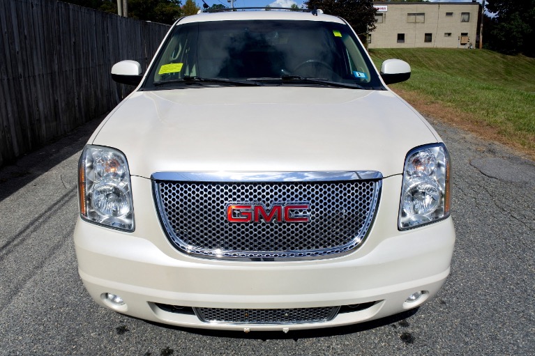 Used 2012 GMC Yukon Denali AWD Used 2012 GMC Yukon Denali AWD for sale  at Metro West Motorcars LLC in Shrewsbury MA 8